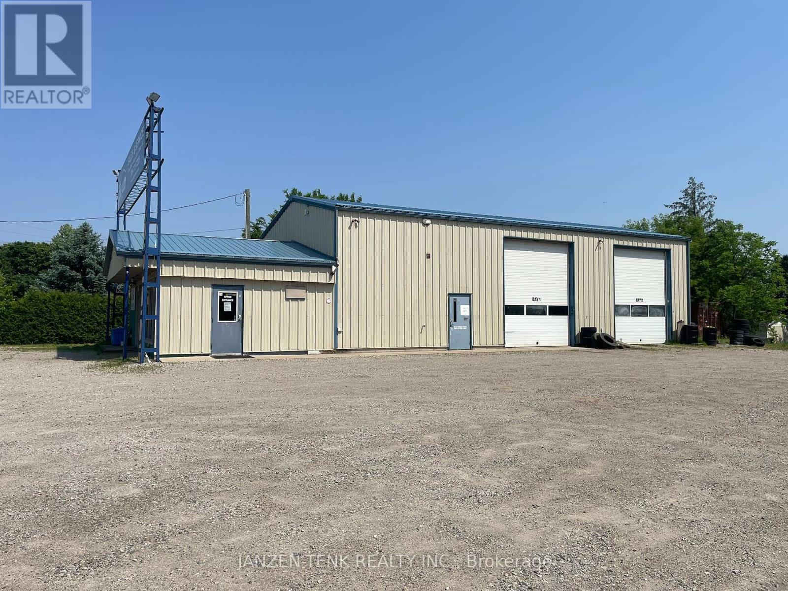 48103 Talbot Line, Malahide, Ontario  N5H 2R5 - Photo 4 - X12211776