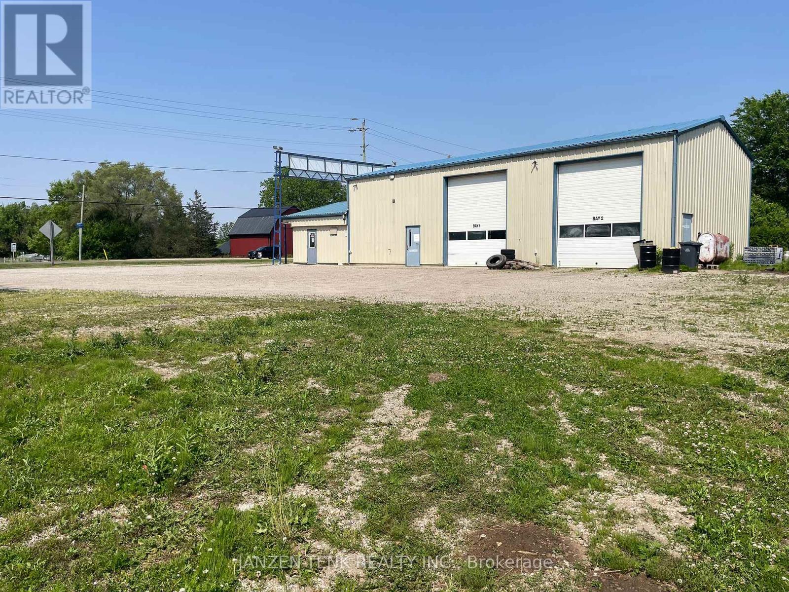 48103 Talbot Line, Malahide, Ontario  N5H 2R5 - Photo 5 - X12211776