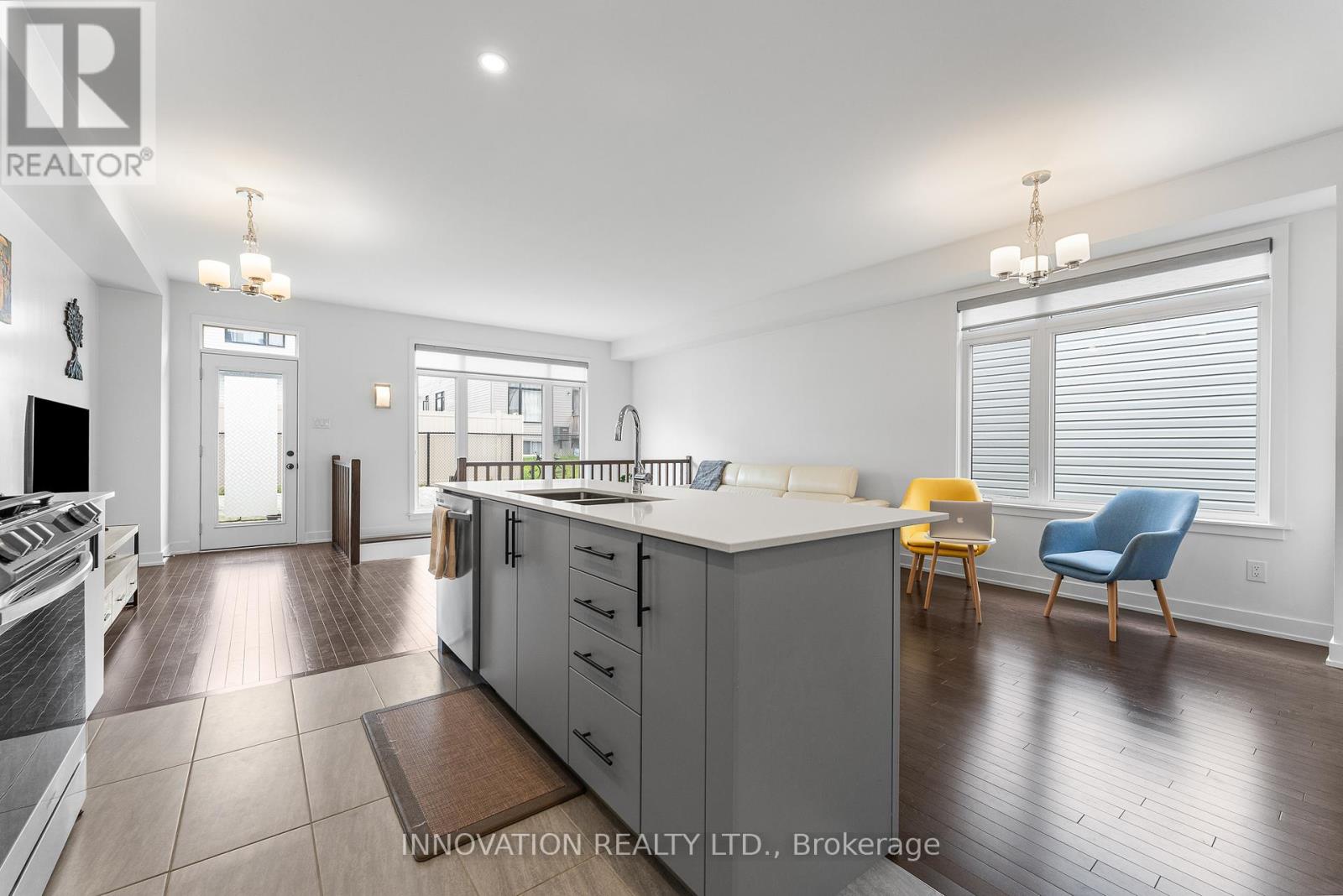 617 Rathburn Lane, Ottawa, Ontario  K1T 0V7 - Photo 15 - X12167626