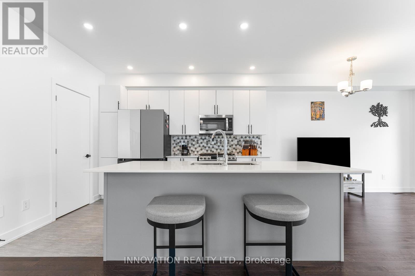 617 Rathburn Lane, Ottawa, Ontario  K1T 0V7 - Photo 22 - X12167626