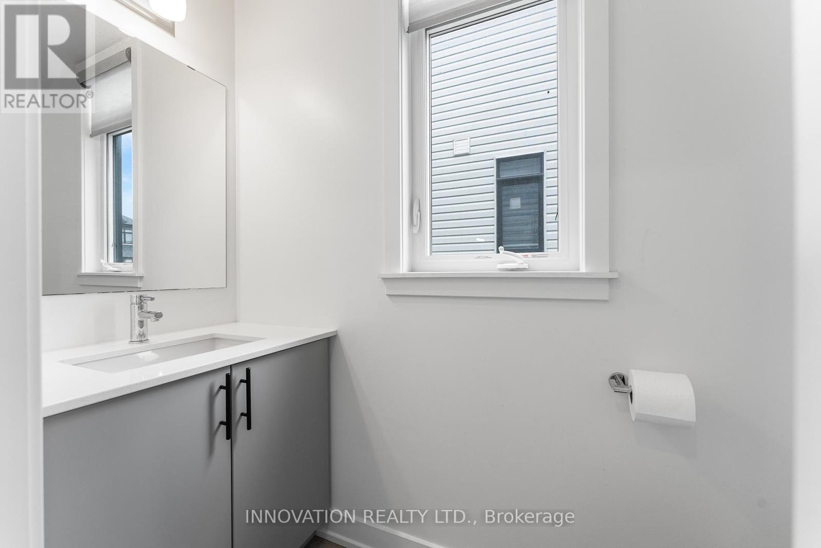 617 Rathburn Lane, Ottawa, Ontario  K1T 0V7 - Photo 24 - X12167626