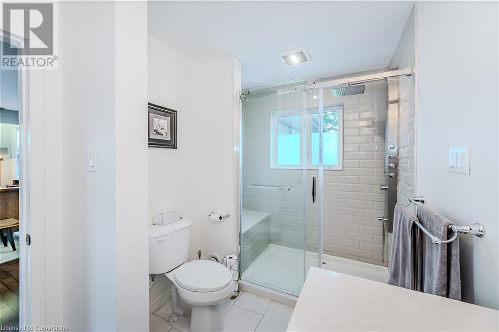301 Shakespeare Drive, Waterloo, Ontario  N2L 2T9 - Photo 20 - 40693647