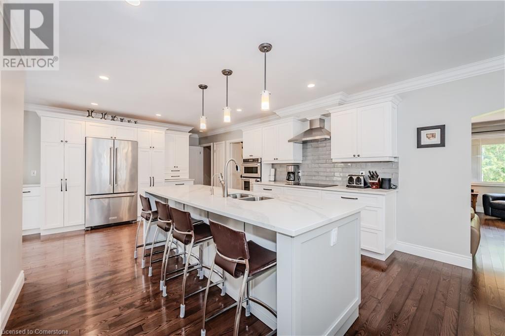 301 Shakespeare Drive, Waterloo, Ontario  N2L 2T9 - Photo 7 - 40693647