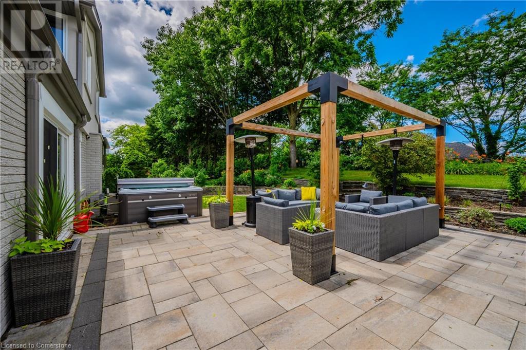301 Shakespeare Drive, Waterloo, Ontario  N2L 2T9 - Photo 30 - 40693647