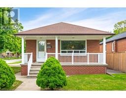425 LANOR Avenue, Etobicoke, Ontario