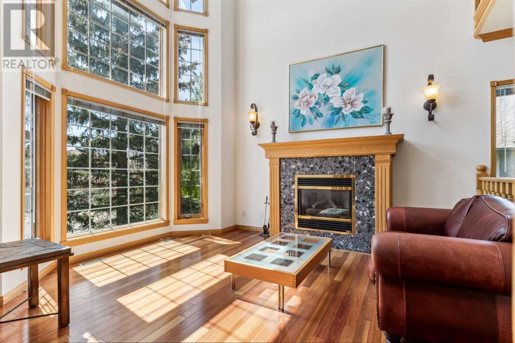 Property at 52 Edgeview Road NW image 5