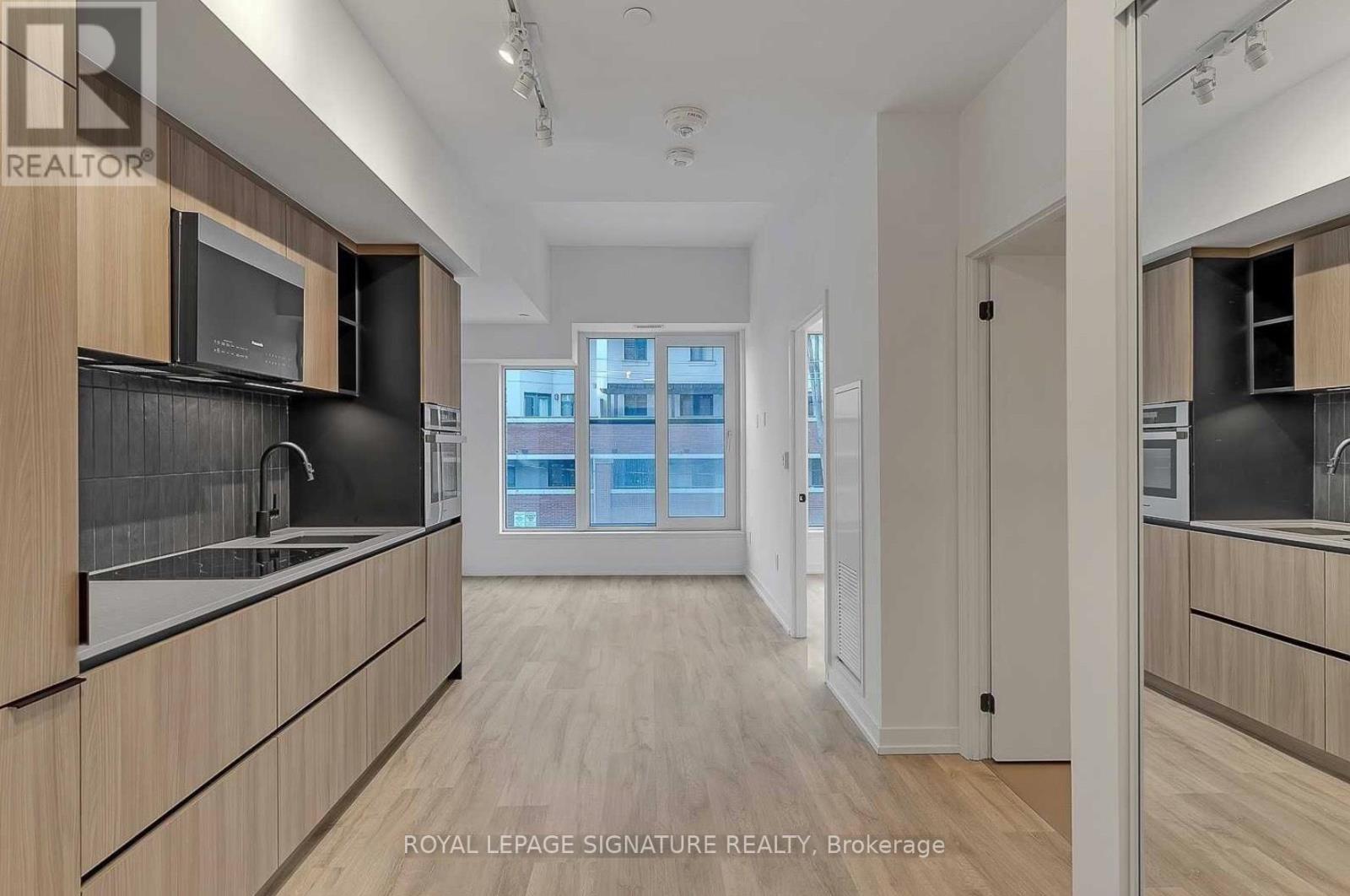202 - 2 Augusta Avenue, Toronto, Ontario  M5V 0T3 - Photo 5 - C12213860
