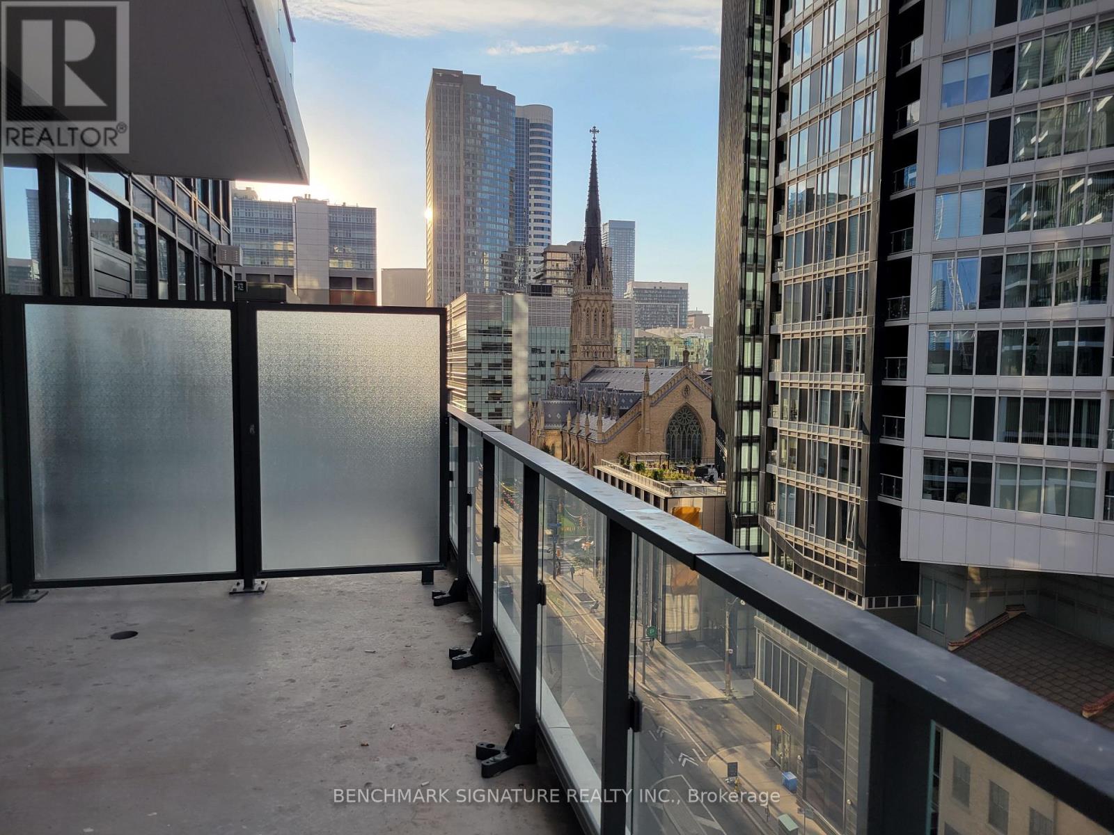 911 - 77 SHUTER STREET, Toronto, Ontario