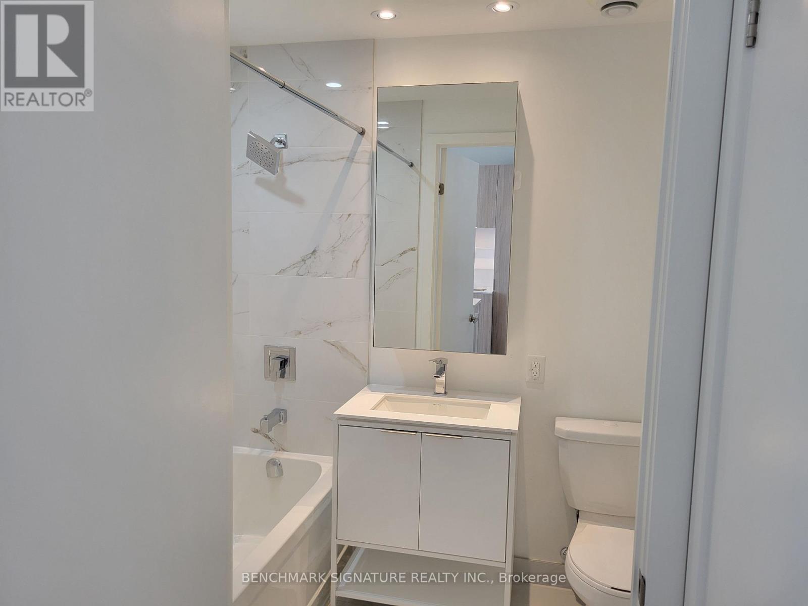911 - 77 Shuter Street, Toronto, Ontario  M5B 0B8 - Photo 10 - C12213906
