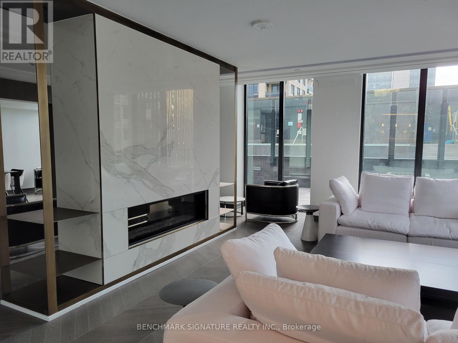 911 - 77 Shuter Street, Toronto, Ontario  M5B 0B8 - Photo 13 - C12213906