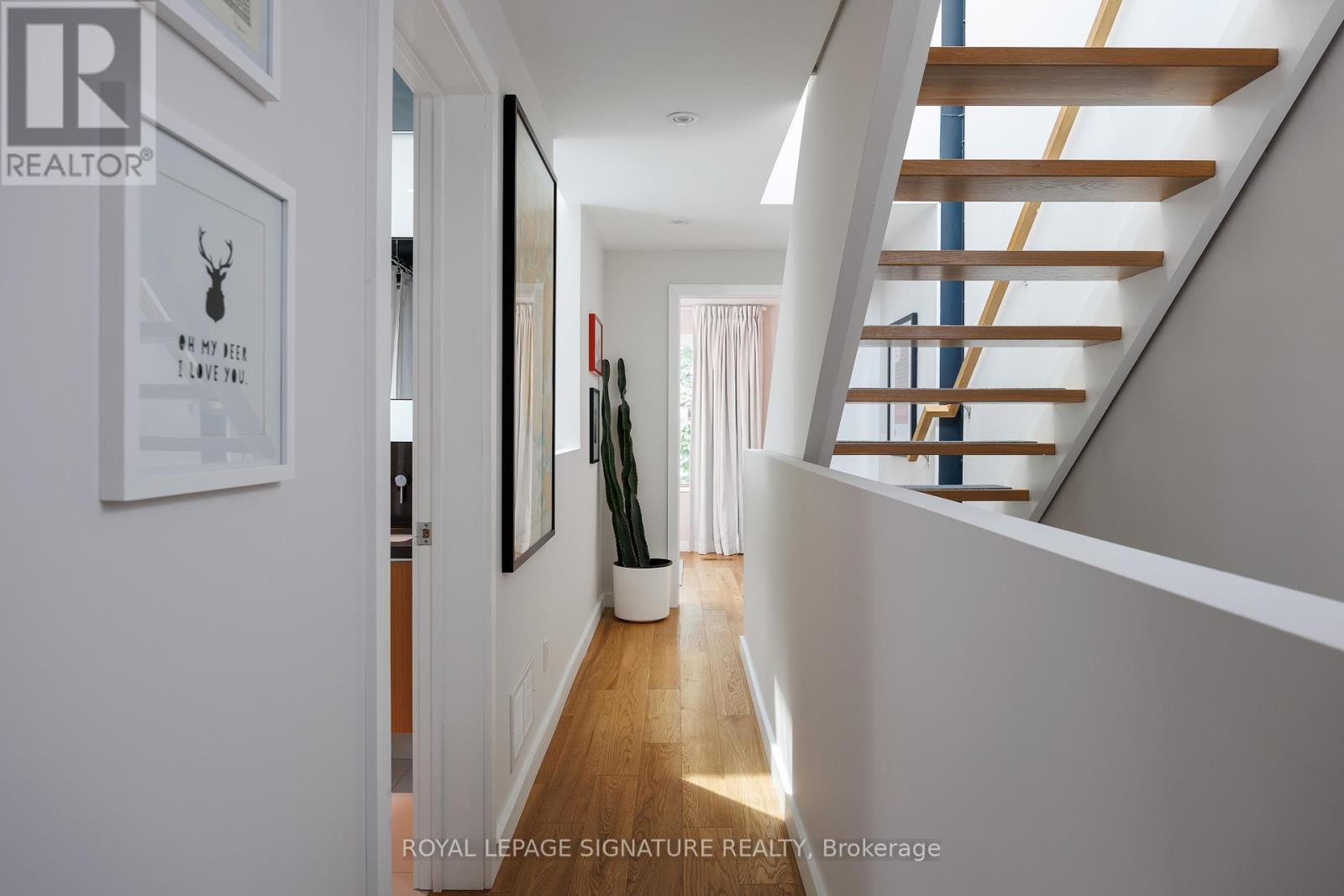 643 Shaw Street, Toronto, Ontario  M6G 3L8 - Photo 29 - C12213965