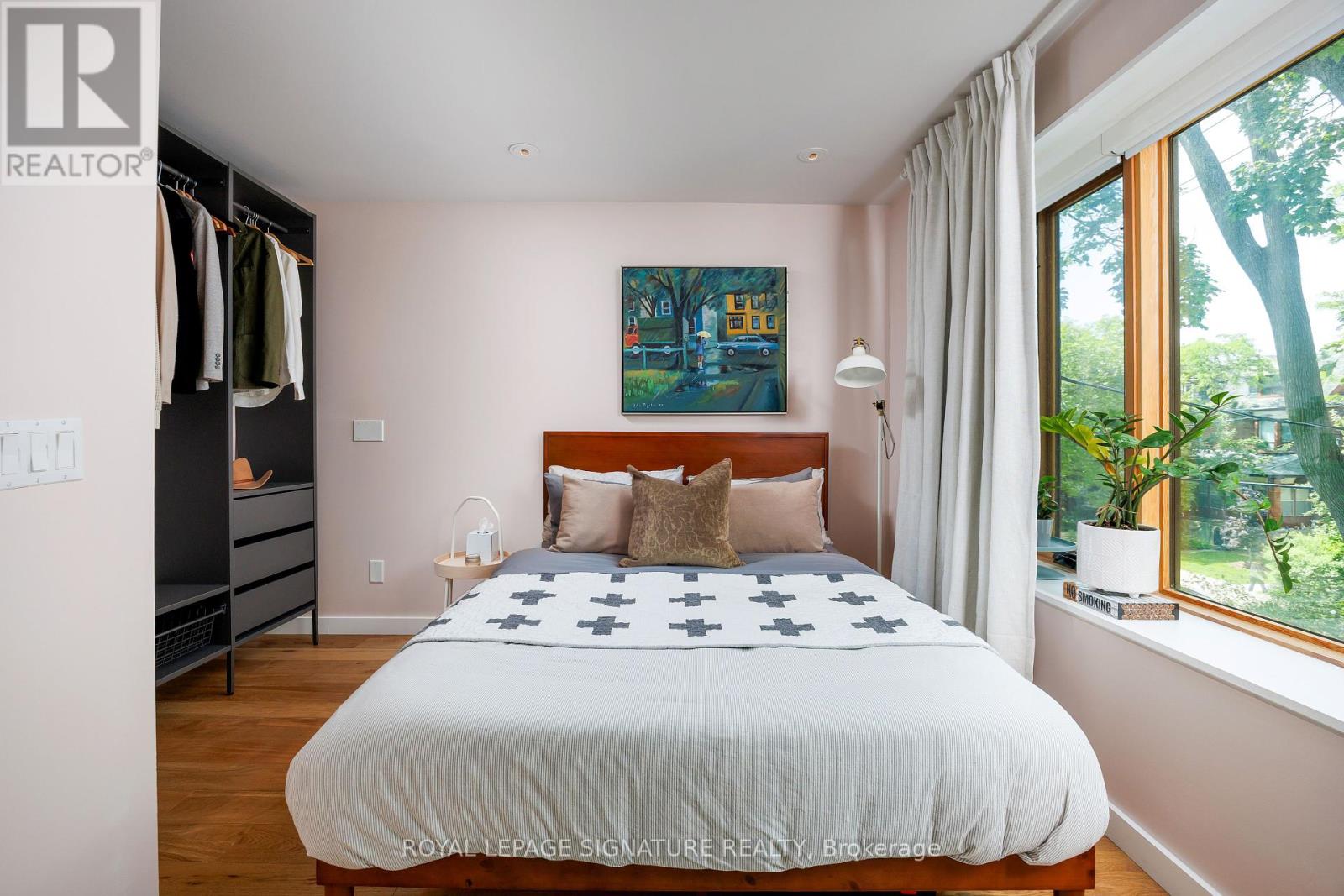 643 Shaw Street, Toronto, Ontario  M6G 3L8 - Photo 33 - C12213965