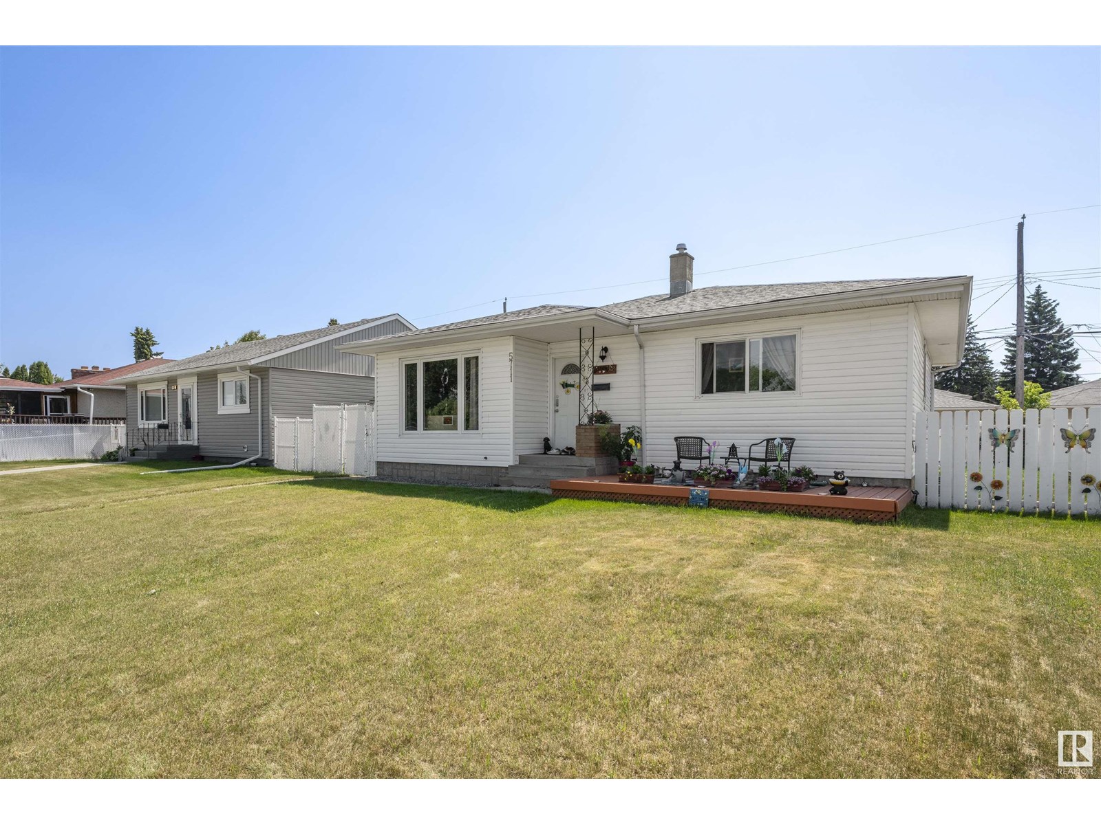 5711 102a Av Nw, Edmonton, Alberta  T6A 0R5 - Photo 3 - E4441772