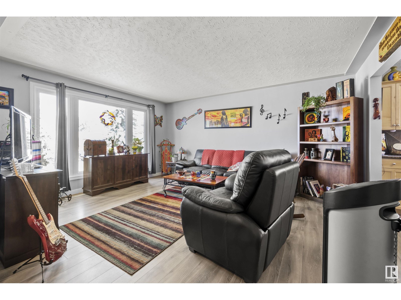 5711 102a Av Nw, Edmonton, Alberta  T6A 0R5 - Photo 5 - E4441772