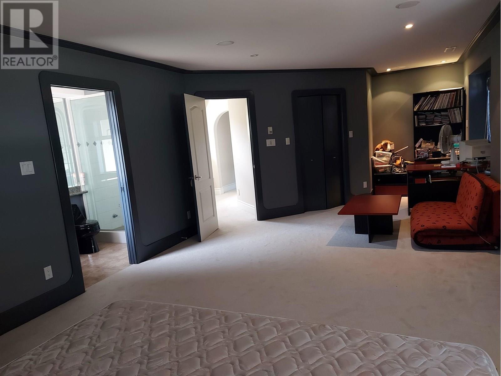 8038 Cloverlake Court, Burnaby, British Columbia  V5A 3R8 - Photo 18 - R3014172