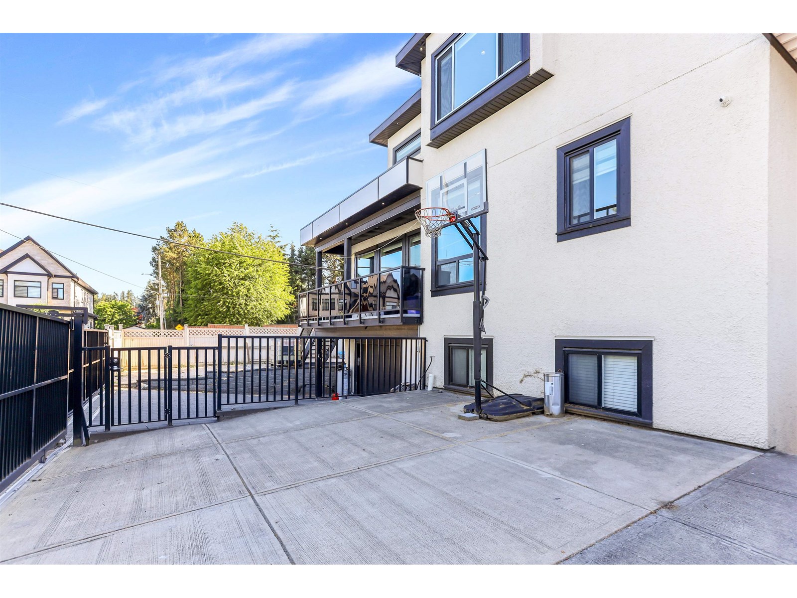 6474 134 Street, Surrey, British Columbia  V3W 4S2 - Photo 4 - R3014322