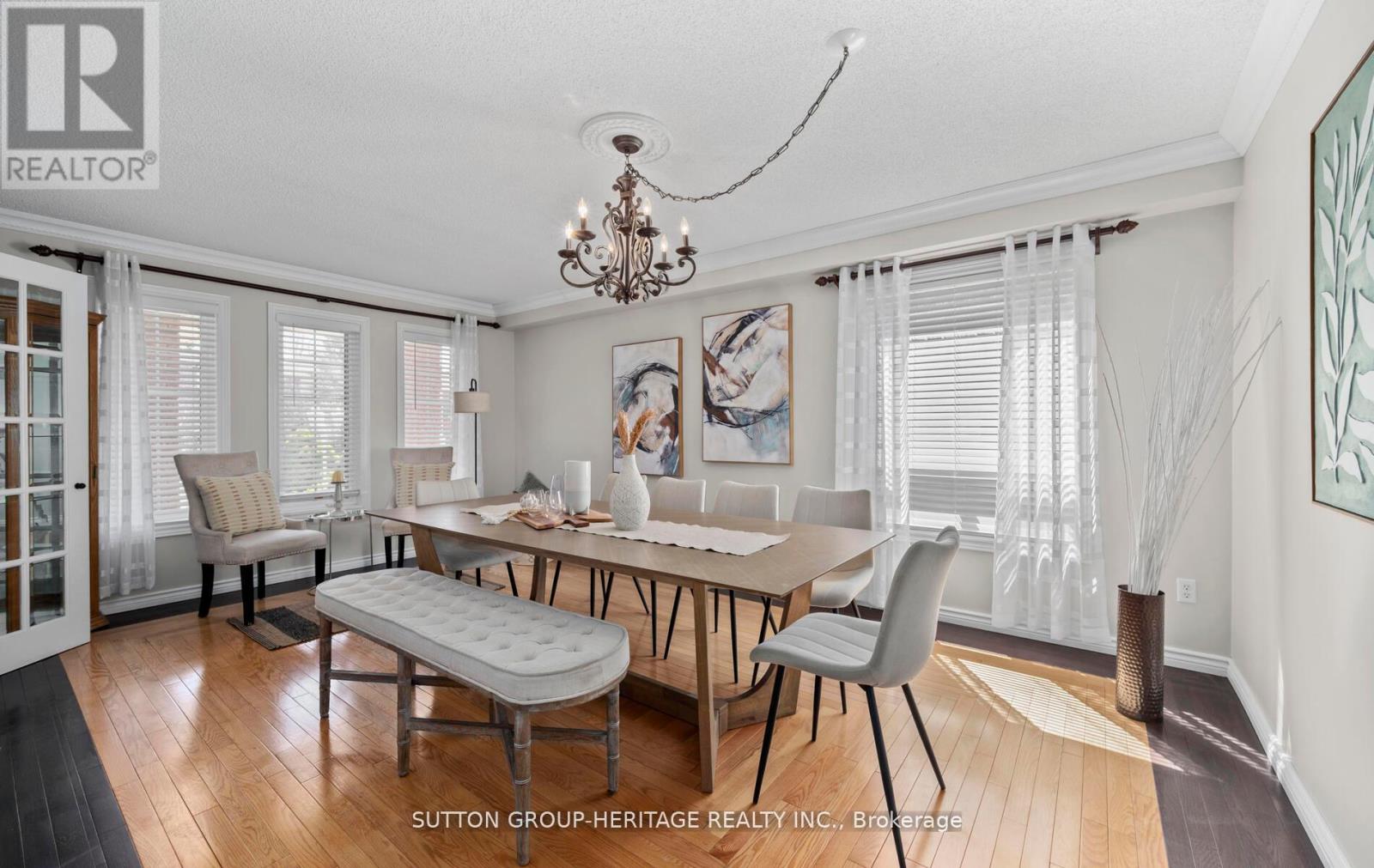 101 Parnell Crescent, Whitby, Ontario  L1R 1X1 - Photo 6 - E12213872