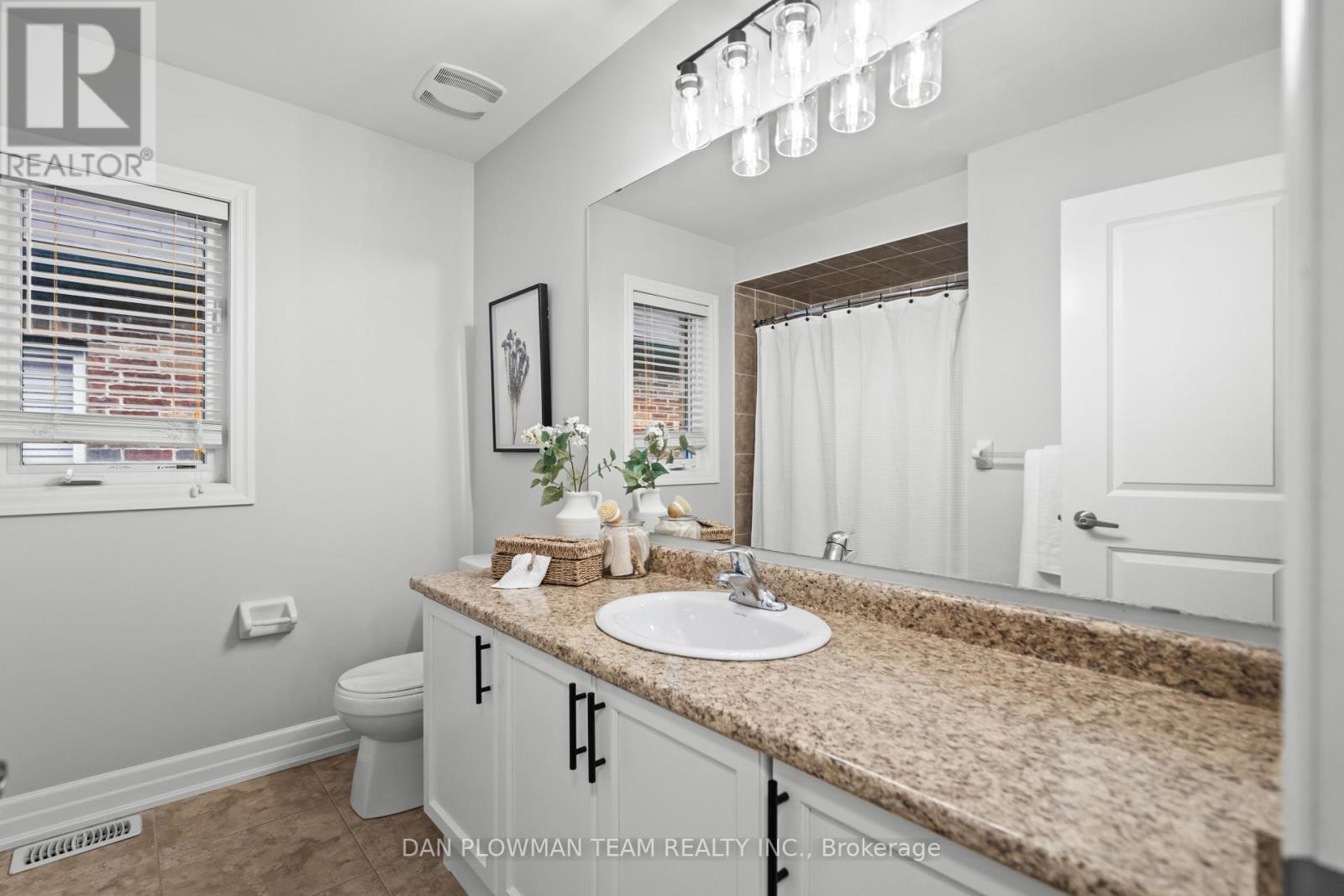 527 Halo Street, Oshawa, Ontario  L1L 0H9 - Photo 29 - E12213905