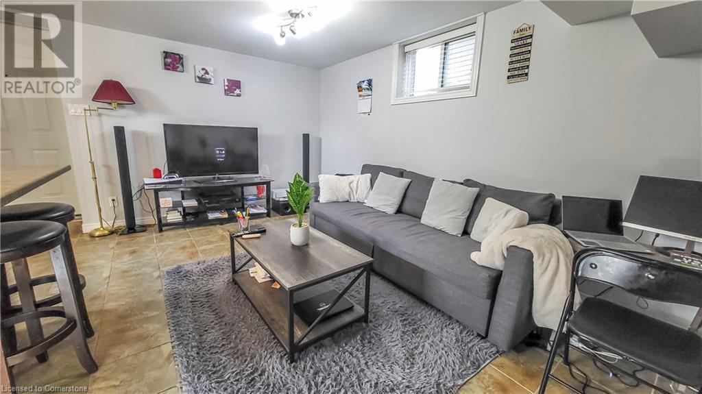 326 Victoria Street S Unit# B, Kitchener, Ontario  N2M 3A3 - Photo 4 - 40740035