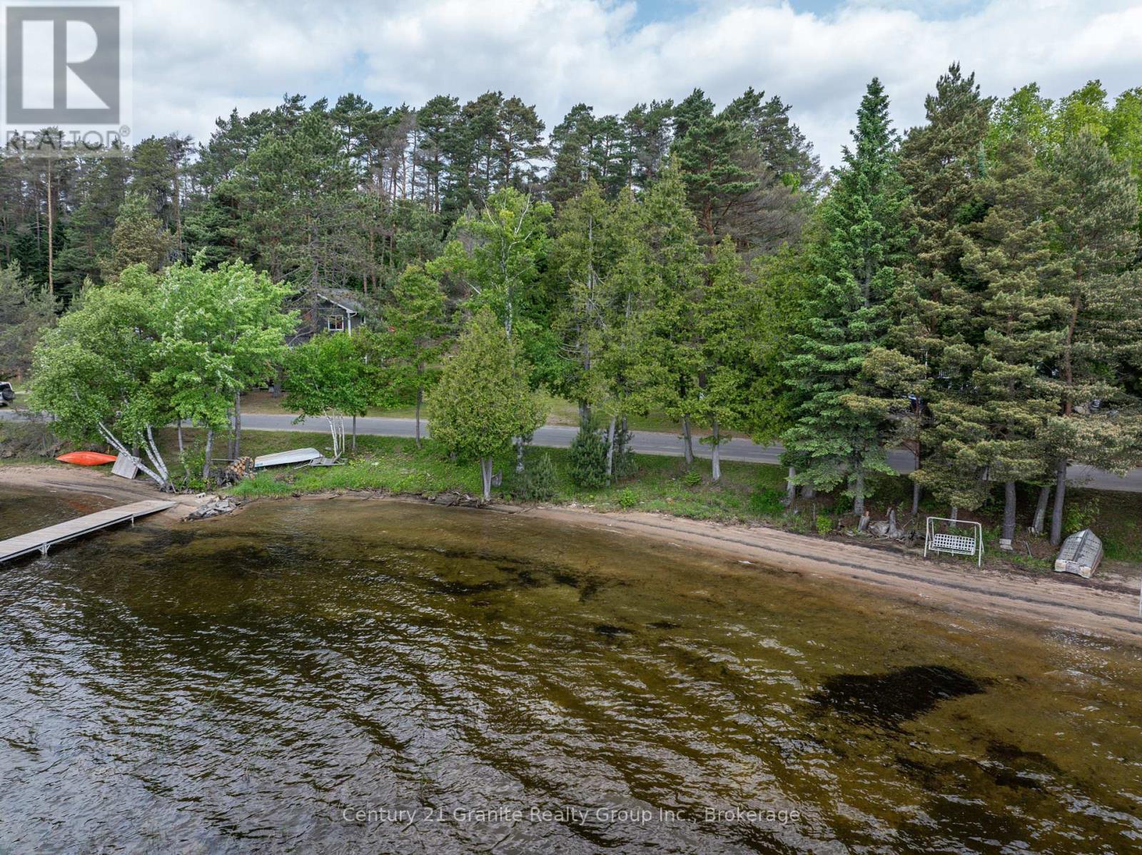 1495 Green Lake Road, Dysart Et Al, Ontario  K0M 1S0 - Photo 11 - X12103757