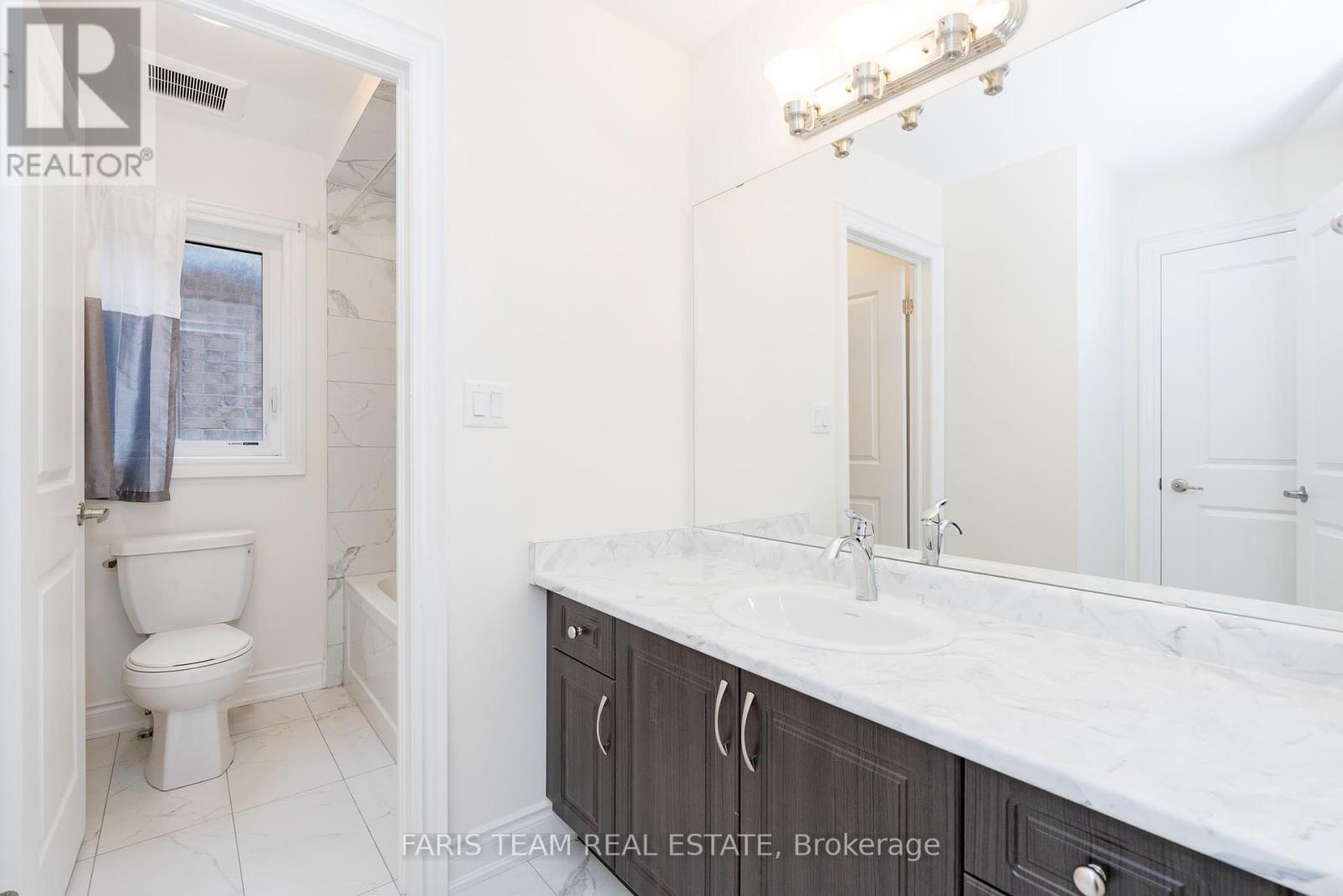 2201 Lozenby Street, Innisfil, Ontario  L9S 0M9 - Photo 28 - N12213938