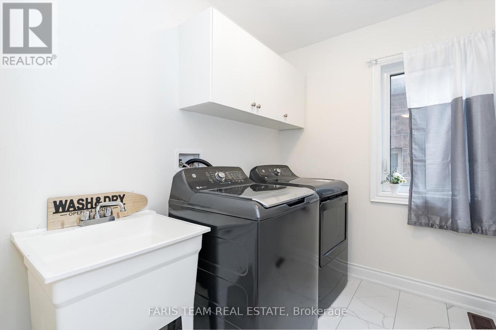 2201 Lozenby Street, Innisfil, Ontario  L9S 0M9 - Photo 29 - N12213938