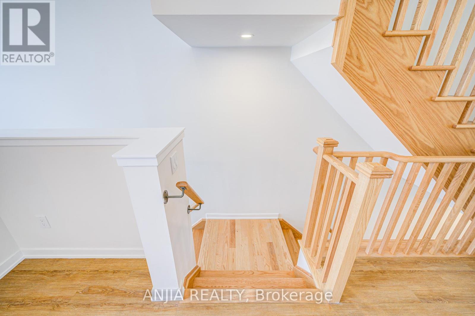 17 Armillo Place, Markham, Ontario  L6E 0V4 - Photo 9 - N12213968