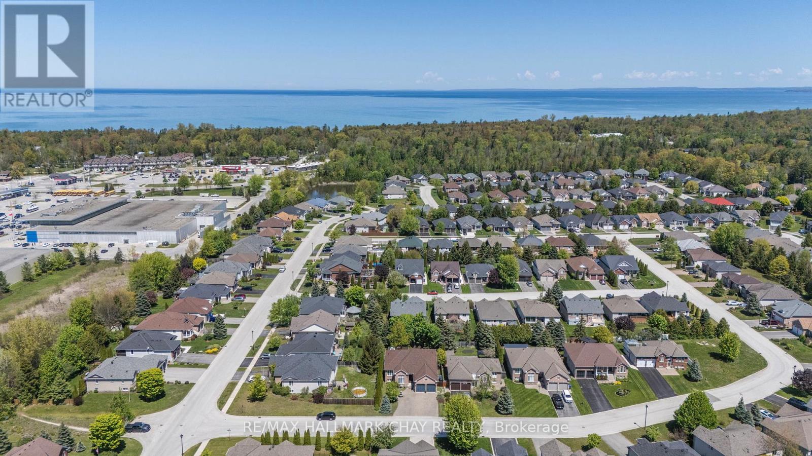 2 Old Hickory Lane, Wasaga Beach, Ontario  L9Z 3A9 - Photo 32 - S12213909