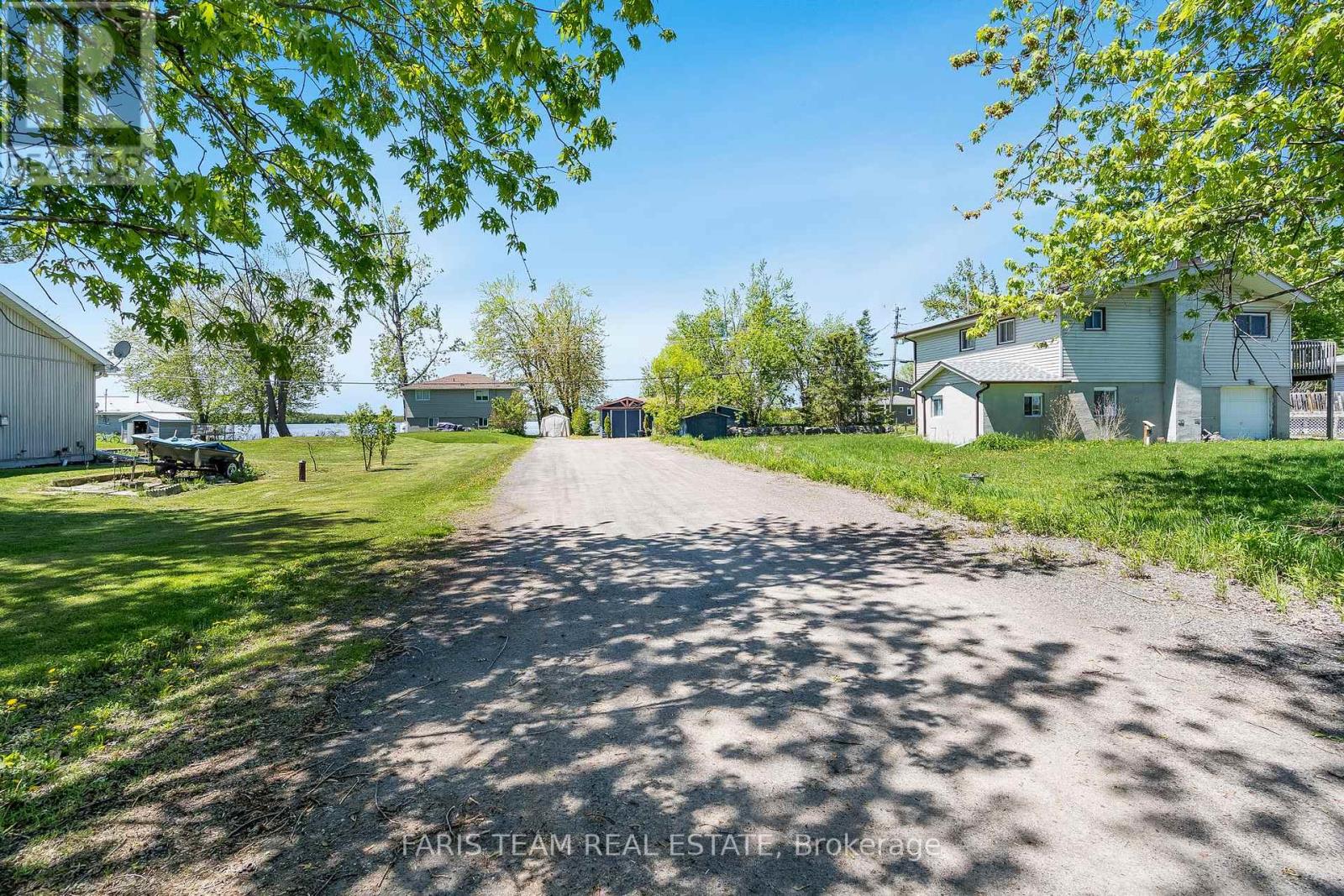 6238 Bluebird Street, Ramara, Ontario  L3V 0K6 - Photo 11 - S12213937