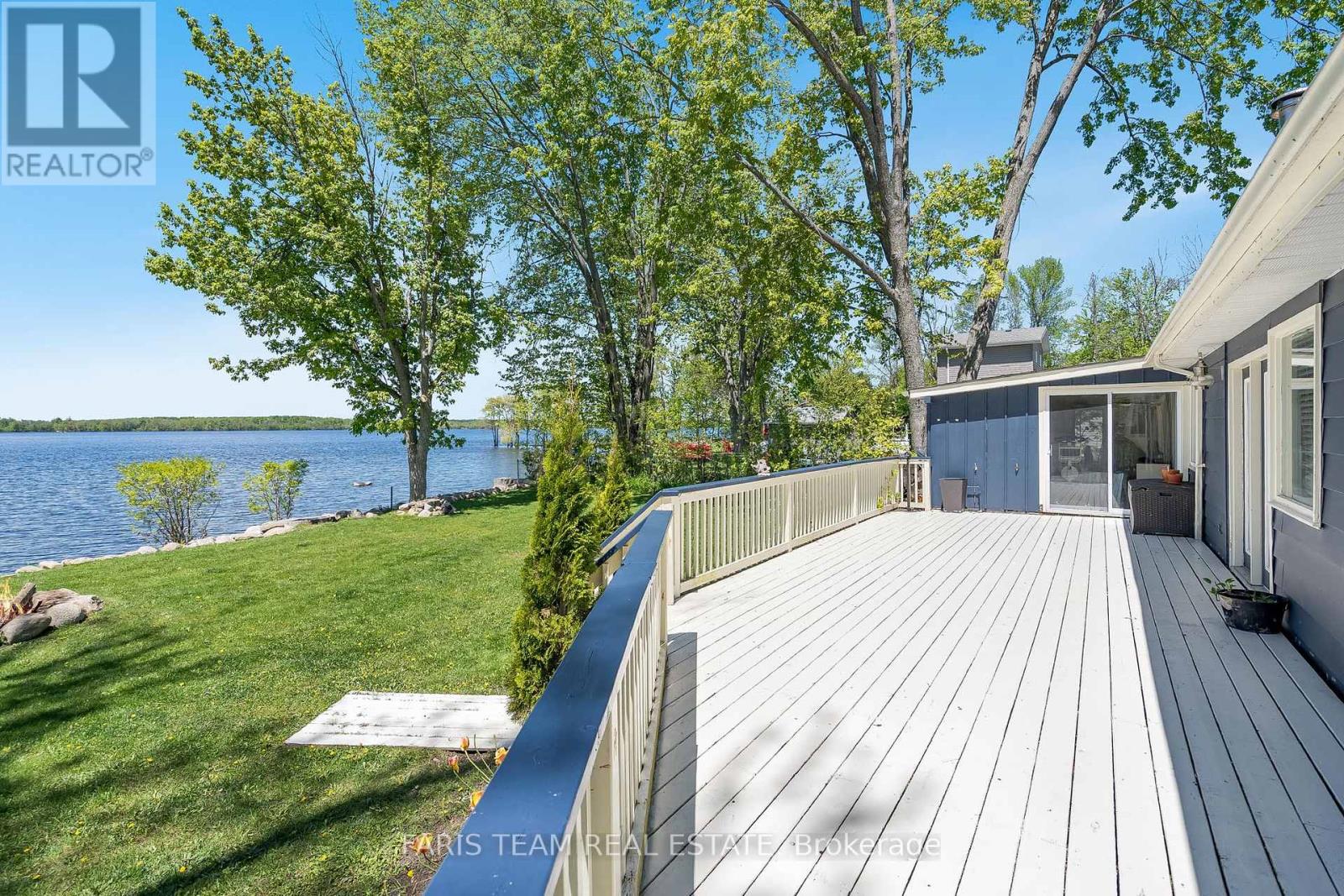 6238 Bluebird Street, Ramara, Ontario  L3V 0K6 - Photo 7 - S12213937