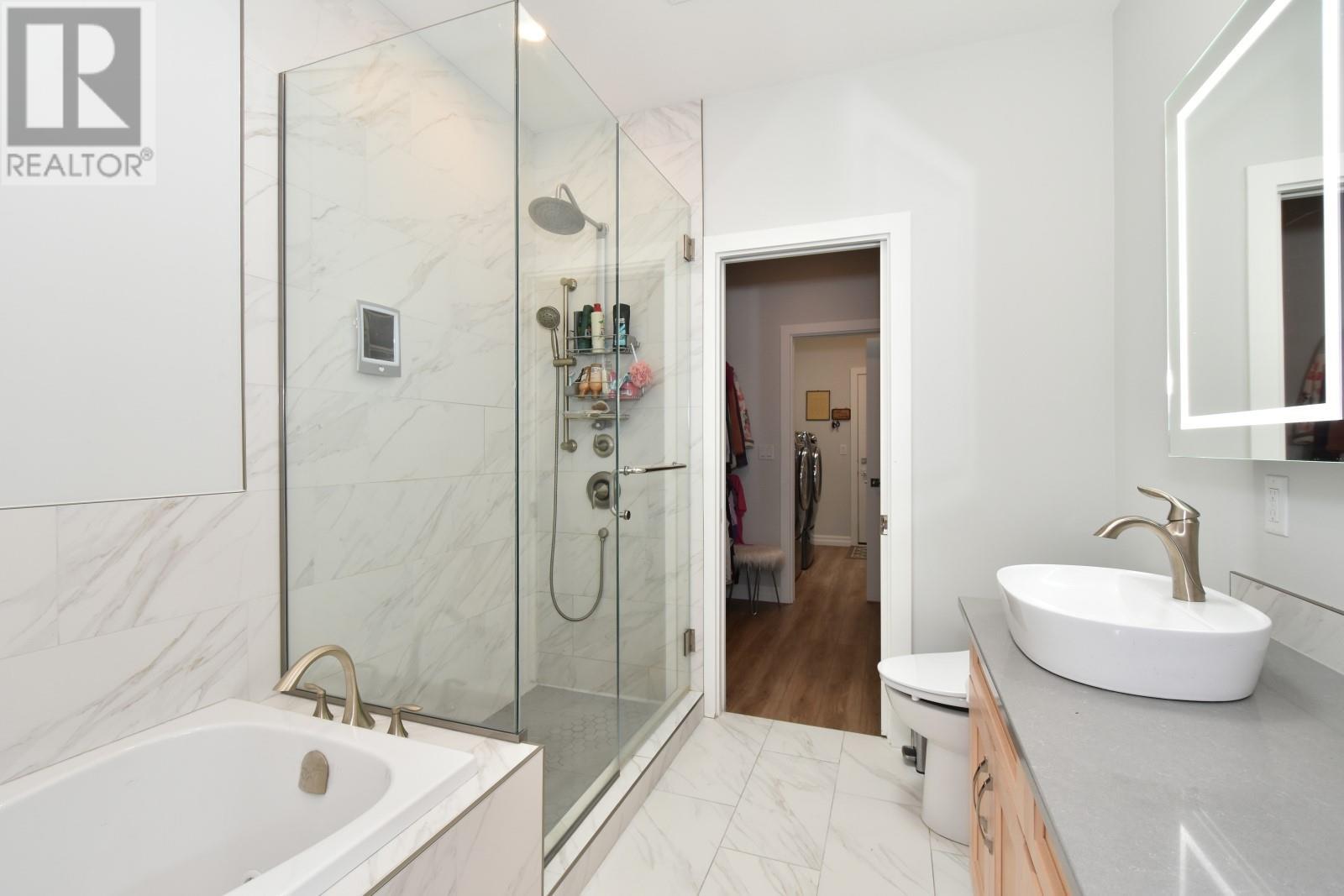 2715 Golf Course Drive Unit# 6, Blind Bay, British Columbia  V0E 1H1 - Photo 22 - 10351612