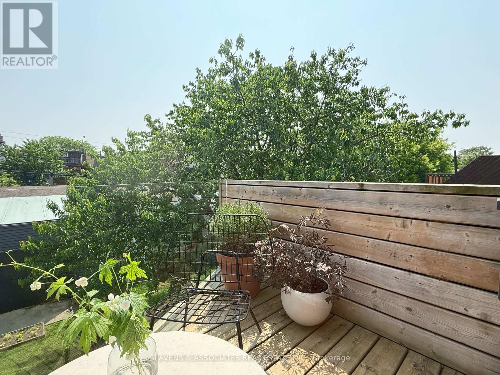 251 St Clarens Avenue, Toronto, Ontario  M6H 3W2 - Photo 20 - C12213339