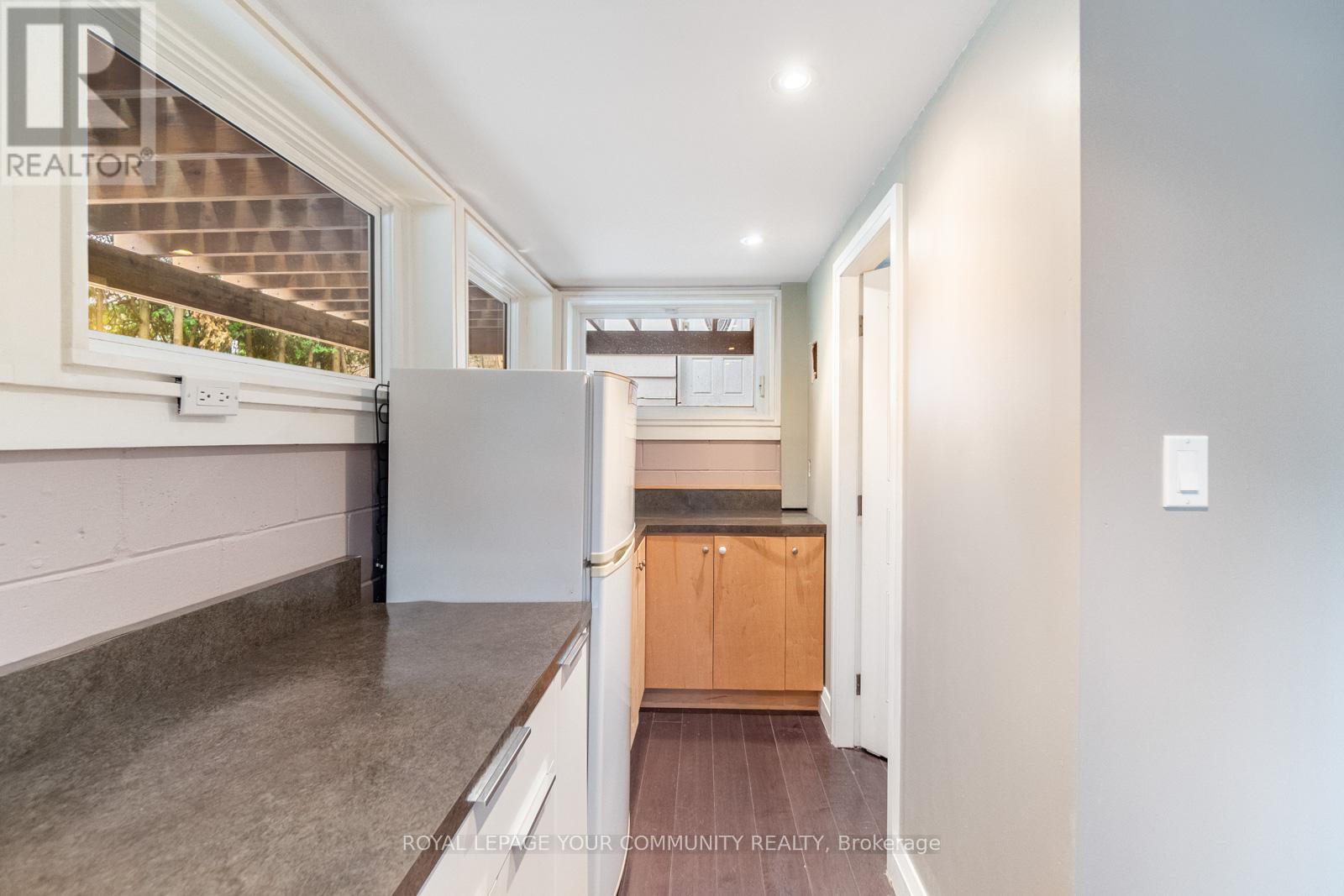 21 Yewfield Crescent, Toronto, Ontario  M3B 2Y4 - Photo 32 - C12065784