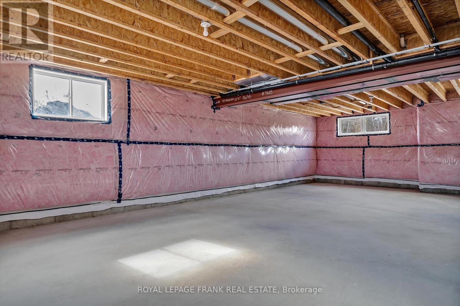 7 Nipigon Street, Kawartha Lakes, Ontario  K0M 1N0 - Photo 29 - X12214023