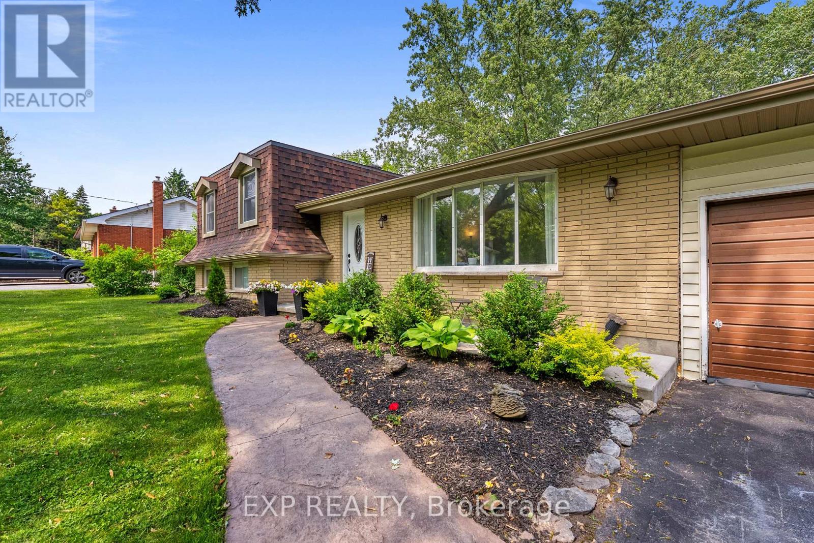 512 Whites Road, Quinte West, Ontario  K8V 5P8 - Photo 5 - X12214029