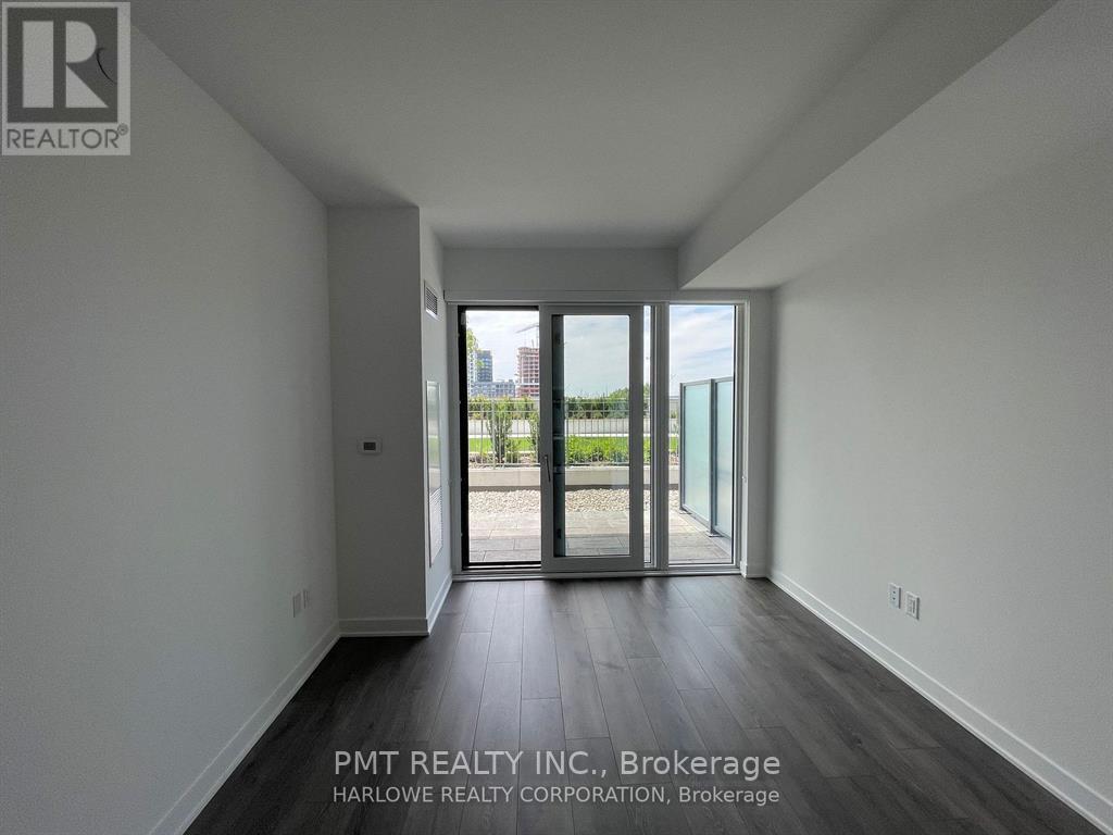 301 - 95 Oneida Crescent, Richmond Hill, Ontario  L4B 0H5 - Photo 4 - N12152194