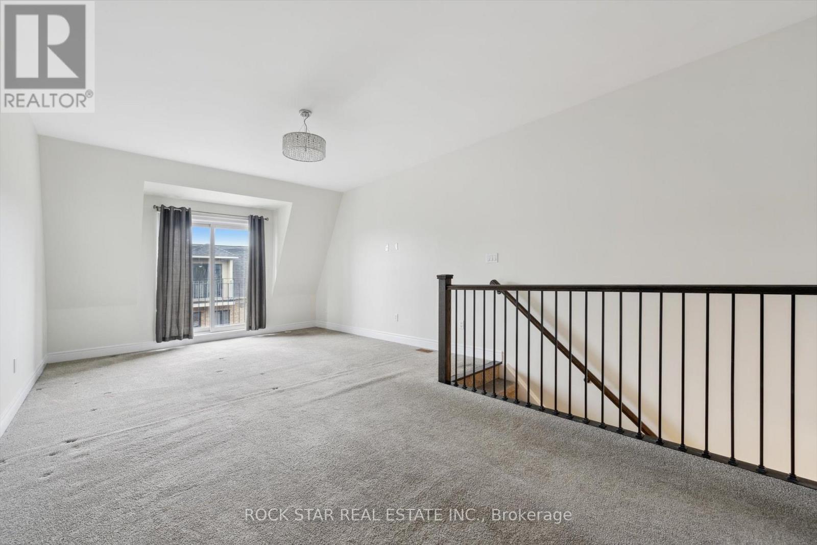 819c Oxford Street, Toronto (Mimico), Ontario  M8Z 0B3 - Photo 26 - W12213899