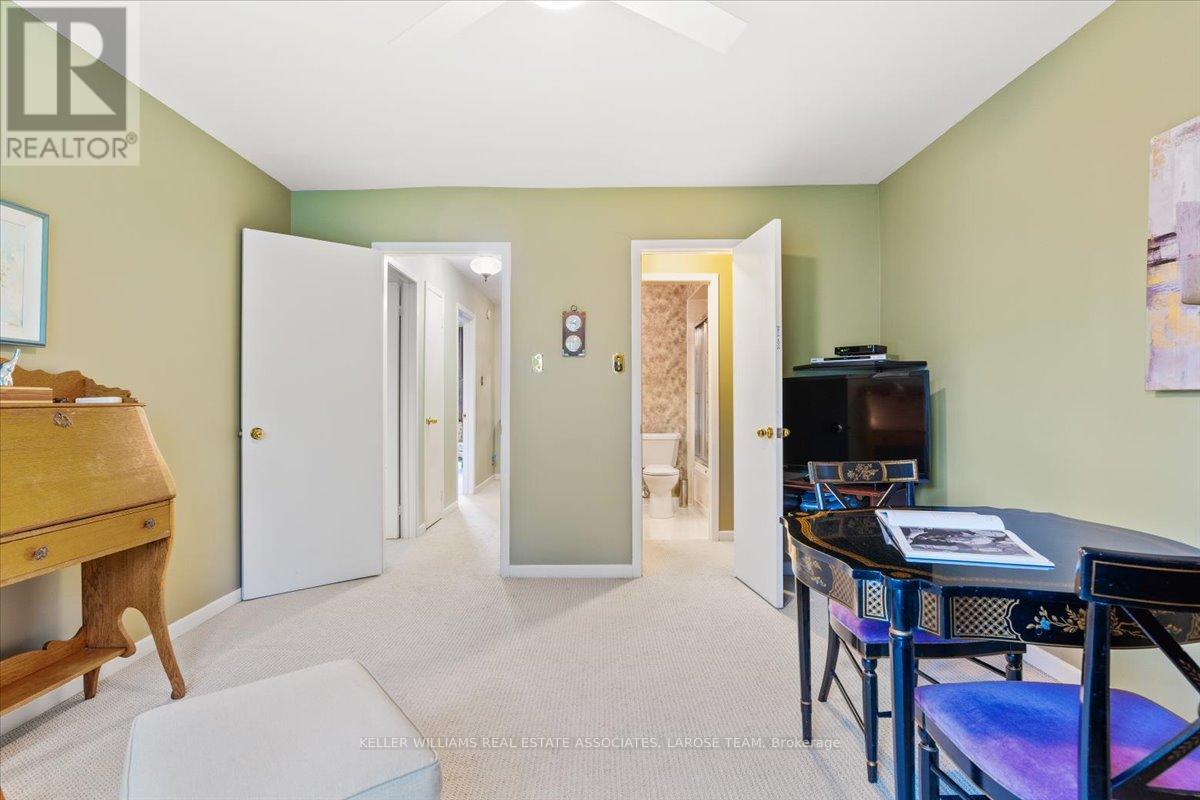 16 - 1393 Royal York Road, Toronto, Ontario  M9A 4Y9 - Photo 17 - W12213942