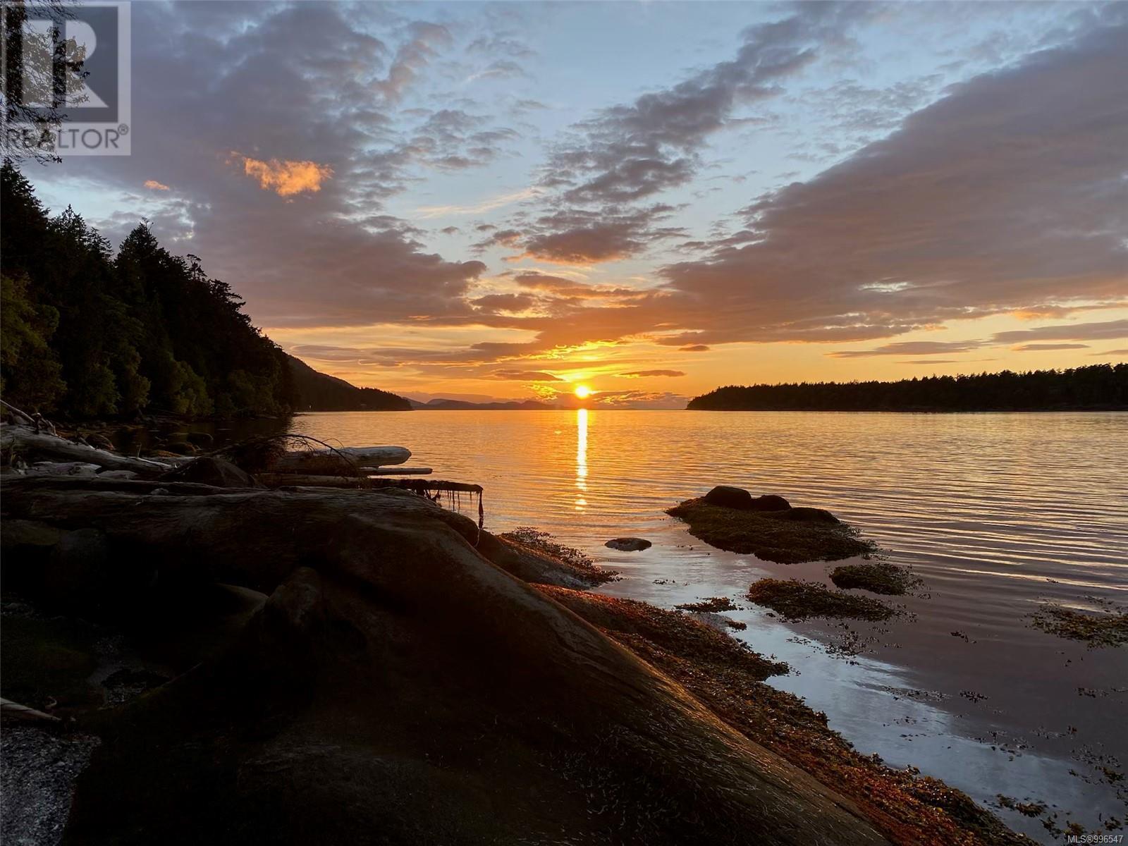 610 Tumbo Channel Rd, Saturna Island, British Columbia