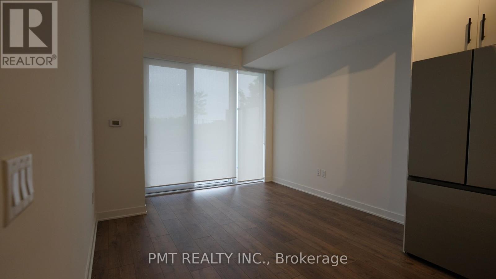 301 - 95 Oneida Crescent, Richmond Hill, Ontario  L4B 0H5 - Photo 6 - N12152194