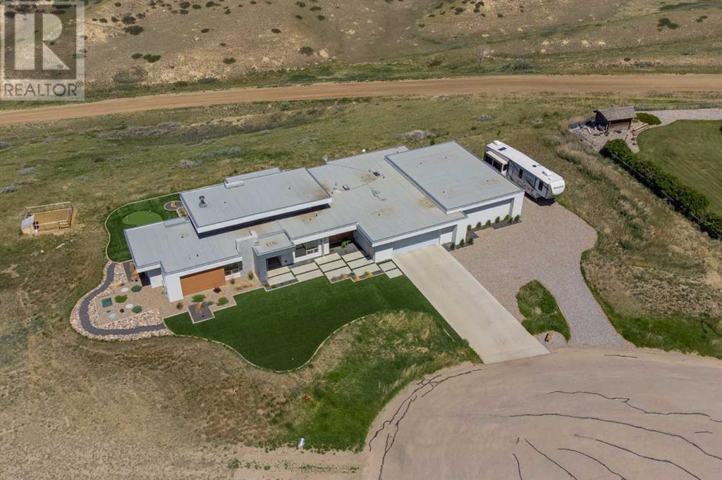 403 Meadow Lark Drive, Rural Lethbridge County, Alberta  T1J 5R8 - Photo 48 - A2225401