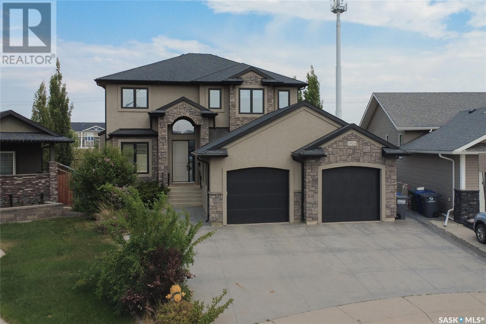 1926 Pohorecky TERRACE, Saskatoon, Saskatchewan