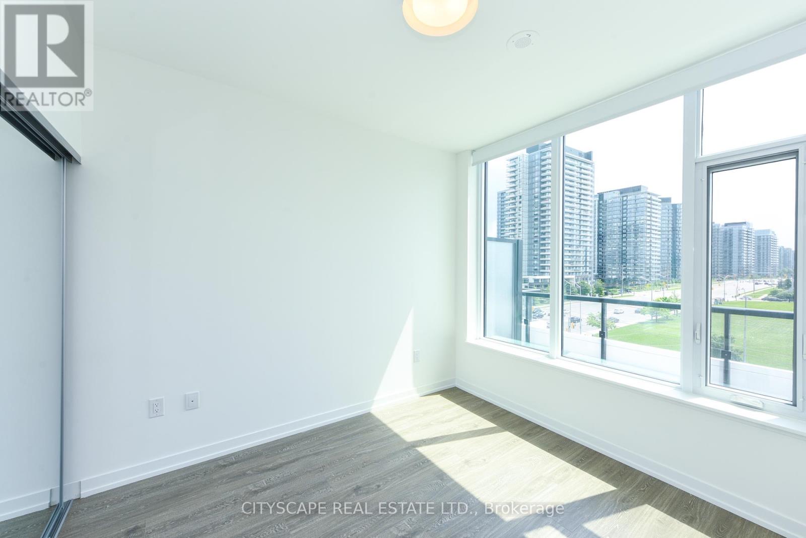 720 - 2485 Eglinton Avenue W, Mississauga, Ontario  L5M 2T1 - Photo 20 - W12206924