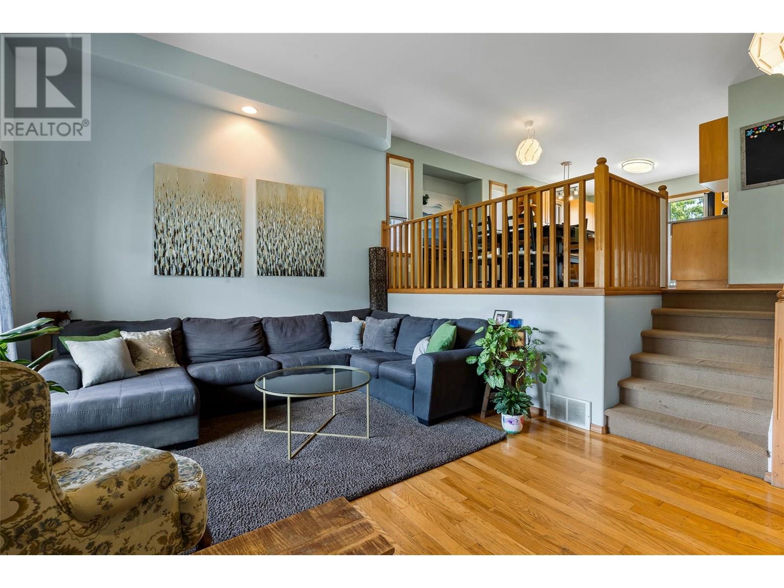 745 Bramble Court, Kamloops, British Columbia  V1S 1Z5 - Photo 5 - 10351644