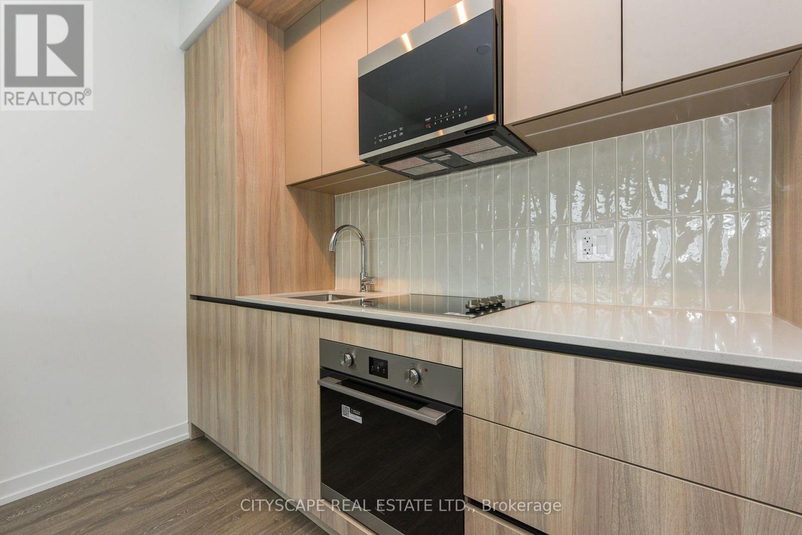 720 - 2485 Eglinton Avenue W, Mississauga, Ontario  L5M 2T1 - Photo 16 - W12206924