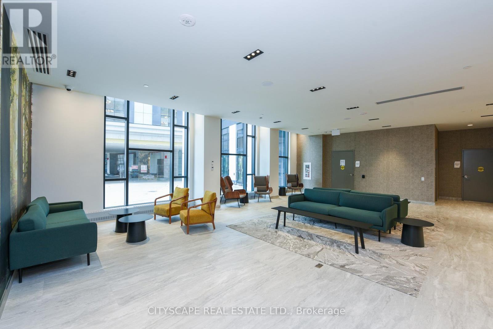 720 - 2485 Eglinton Avenue W, Mississauga, Ontario  L5M 2T1 - Photo 3 - W12206924