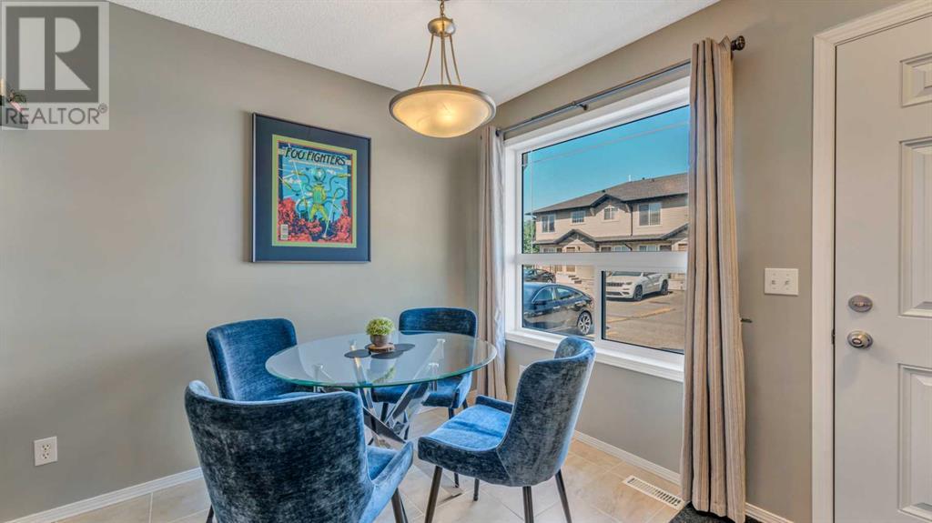 261 Saddlebrook Point Ne, Calgary, Alberta  T3J 0G4 - Photo 8 - A2229826