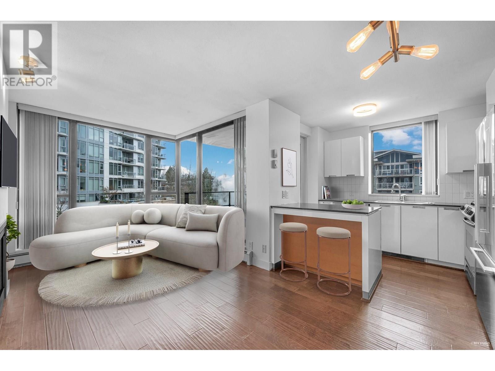 605 151 W 2ND STREET, North Vancouver, British Columbia