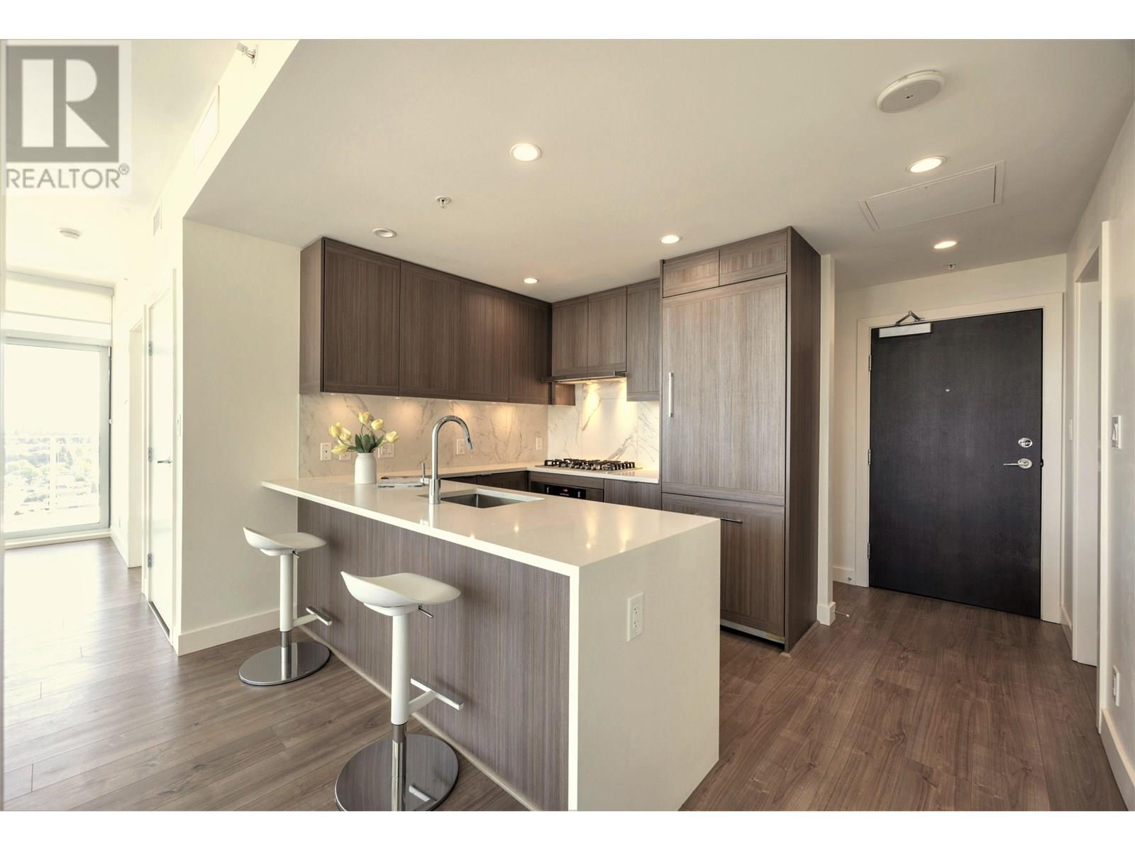 2102 5051 Imperial Street, Burnaby, British Columbia  V5J 0J3 - Photo 4 - R3013833
