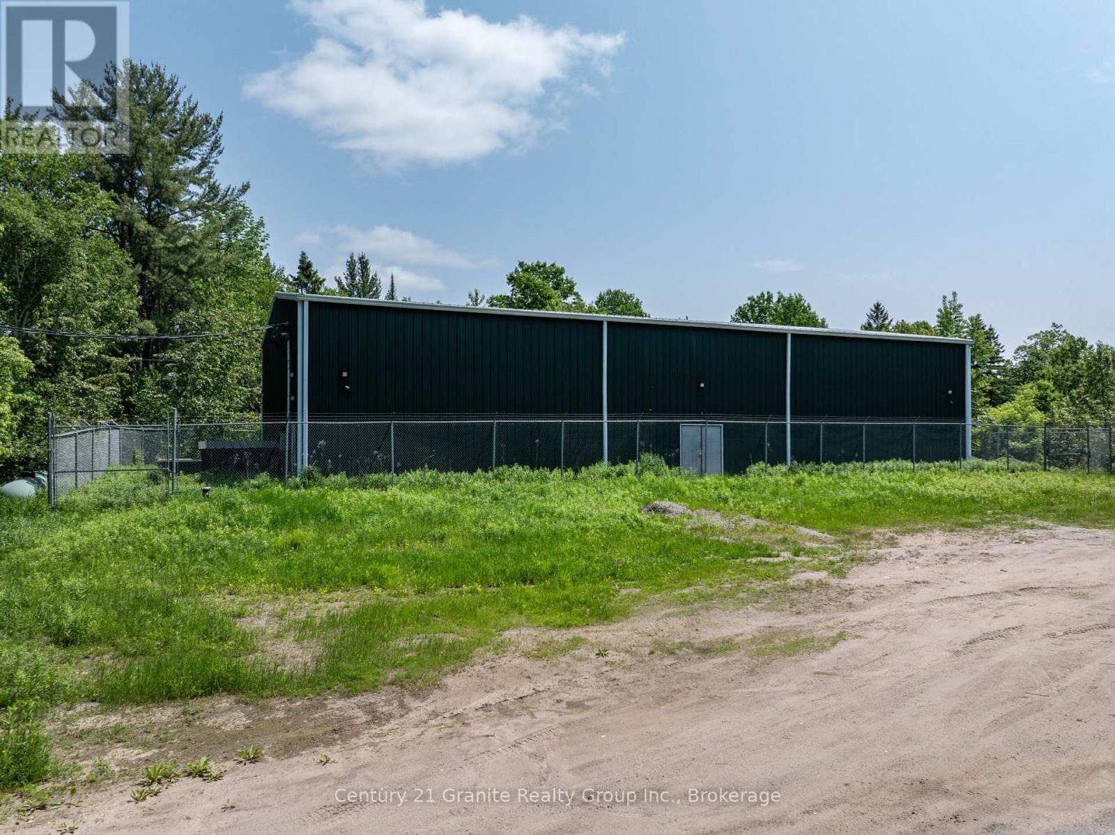 367 Industrial Park Road, Dysart Et Al, Ontario  K0M 1S0 - Photo 2 - X12044391